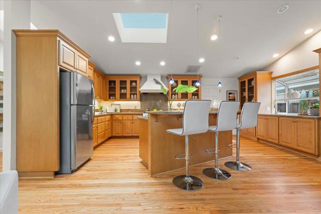 3315 Todd Way, San Jose CA: https://media.crmls.org/mediaz/c5604b02-52cb-4743-97f8-8ee60875781a.jpg