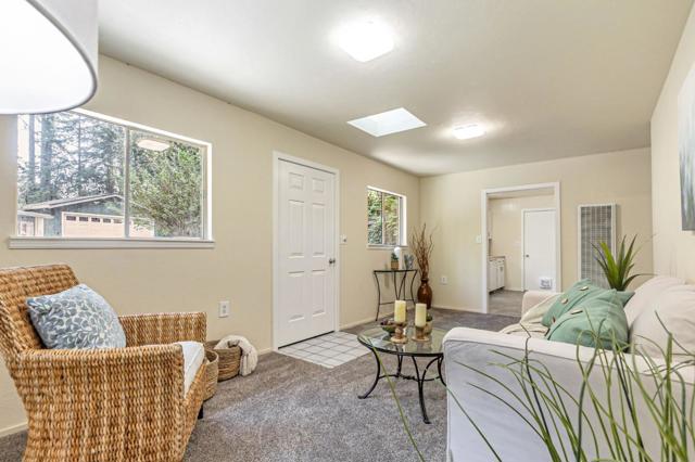 4865 Highway 9, Felton CA: https://media.crmls.org/mediaz/c5604f8f-997b-465f-8c6c-9da8851408d8.jpg