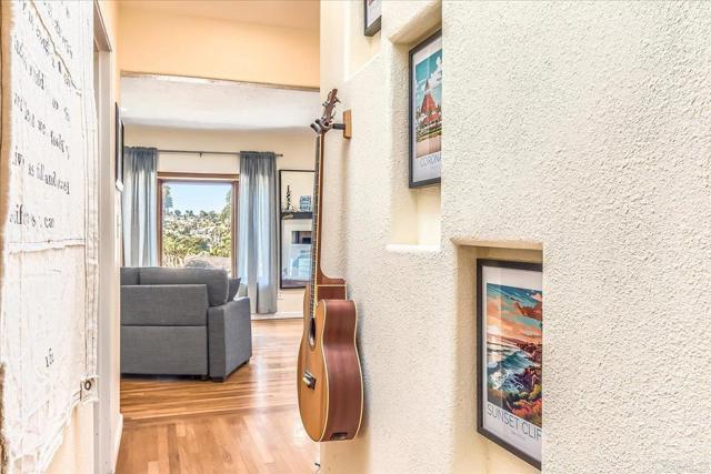 Image 15 of 34 For 9259 Brookside Circle