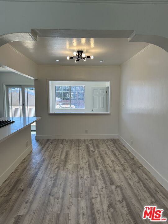 8037 Campion Drive, Los Angeles CA: https://media.crmls.org/mediaz/c560e43b-9ef2-4105-ad93-d48f17420d7c.jpg