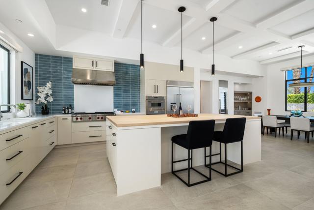 74846 Fox Hills Court, Palm Desert CA: https://media.crmls.org/mediaz/c5619def-1fee-47cb-aa5d-b63208d2e34e.jpg