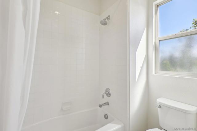 Image 42 of 63 For 5970 Shaw Lopez Row