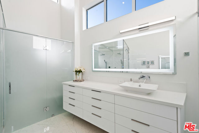 Drew Fenton | 28405 Via Acero Street Malibu CA | MLS: 7236533