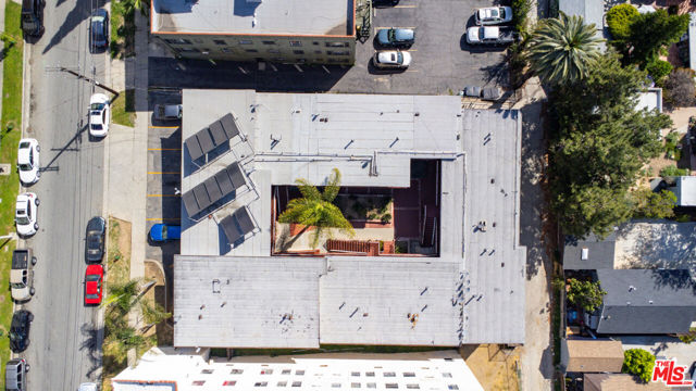 627 Coronado Terrace, Los Angeles CA: https://media.crmls.org/mediaz/c564c7cf-1d83-4906-8d6a-28d761ca77a1.jpg