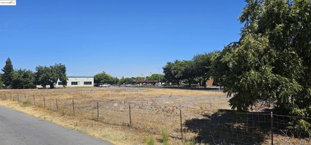 0 Sand Creek Road, Brentwood CA: https://media.crmls.org/mediaz/c56511cb-0c54-48d0-a185-c8ee79ff07b5.jpg
