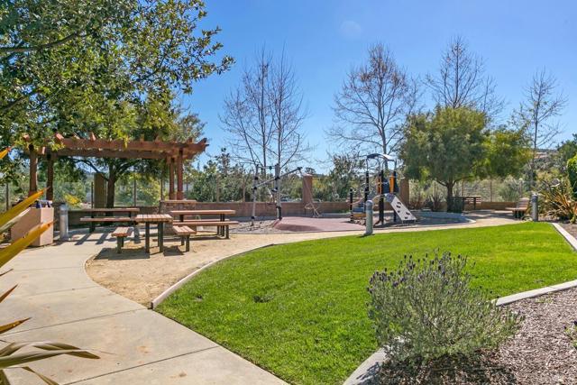 Detail Gallery Image 29 of 29 For 3428 Filoli Circle, Carlsbad,  CA 92009 - 3 Beds | 3/1 Baths