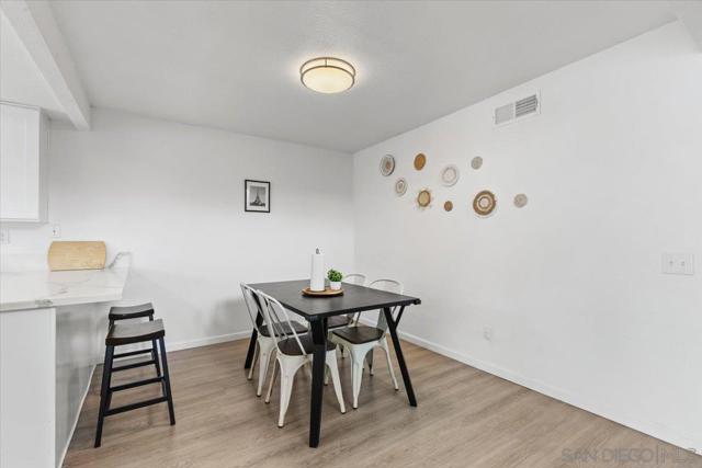 2305 Nueces Ln, Spring Valley CA: https://media.crmls.org/mediaz/c566b9d7-3af1-4cee-97dd-45ecf2265797.jpg