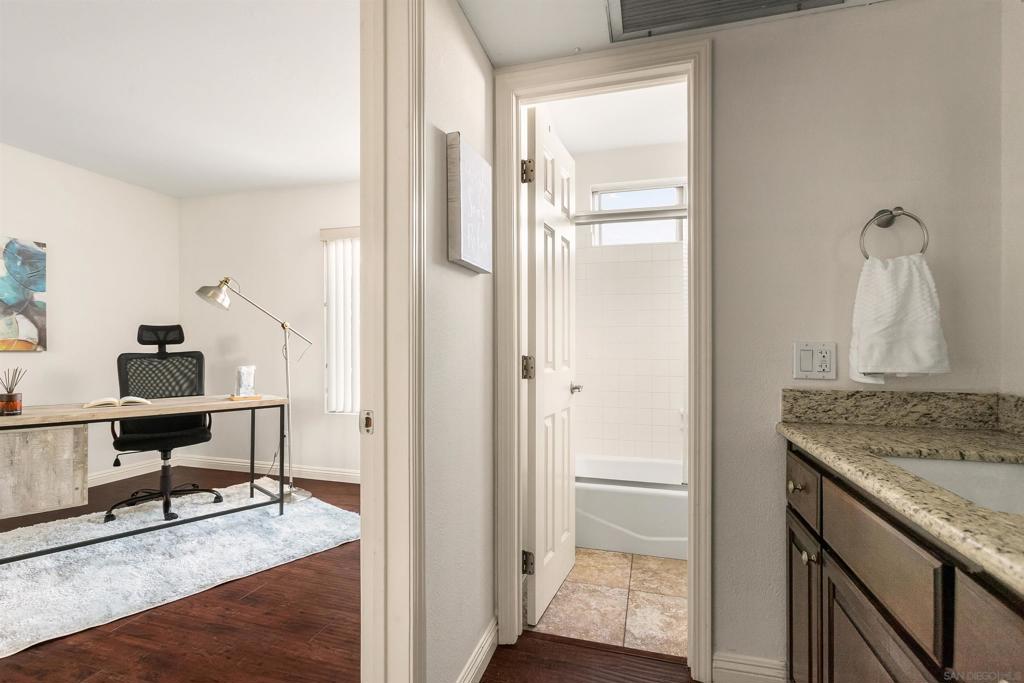 3825 Centre - photo 12