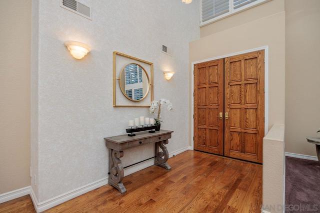 4798 Thurston Pl, San Diego CA: https://media.crmls.org/mediaz/c5696cf5-533d-48fd-9cb7-ec6d11c160dc.jpg