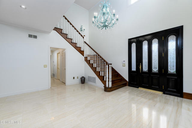 29515 Weeping Willow Drive, Agoura Hills CA: https://media.crmls.org/mediaz/c569ba36-51c5-471a-ae5f-6c0eb9592934.jpg