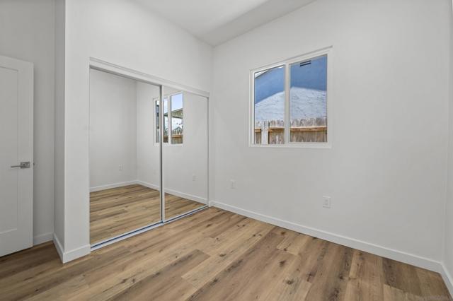 6979 81 Amherst, San Diego CA: https://media.crmls.org/mediaz/c569ccb6-fca7-4a63-81d2-28fe3467bbba.jpg