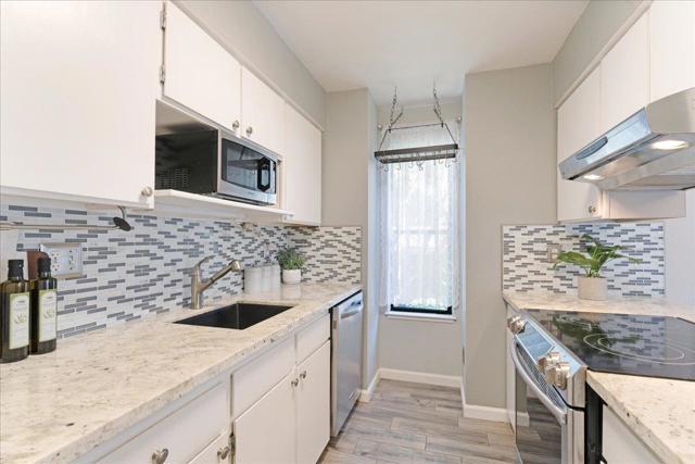 311 Bean Creek Road, Scotts Valley CA: https://media.crmls.org/mediaz/c56a2082-8785-43c6-a2eb-b4b105a4ee41.jpg