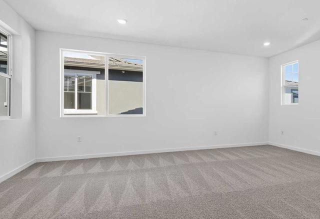 5716 Lake Club Drive, Fairfield CA: https://media.crmls.org/mediaz/c56a29cf-2d8f-4d38-8ec0-44a35ee2e4d3.jpg