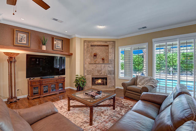 54 Camino Real, Rancho Mirage CA: https://media.crmls.org/mediaz/c56a3301-a0f2-4106-b7a7-b48599cb361c.jpg
