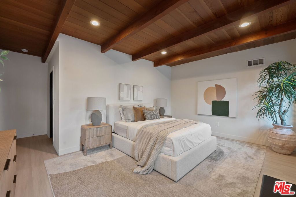 MLS #25620455 image #17