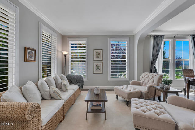 20752 Veneto Way, Porter Ranch CA: https://media.crmls.org/mediaz/c56bca4f-834f-49a4-9a62-d55588ef0952.jpg