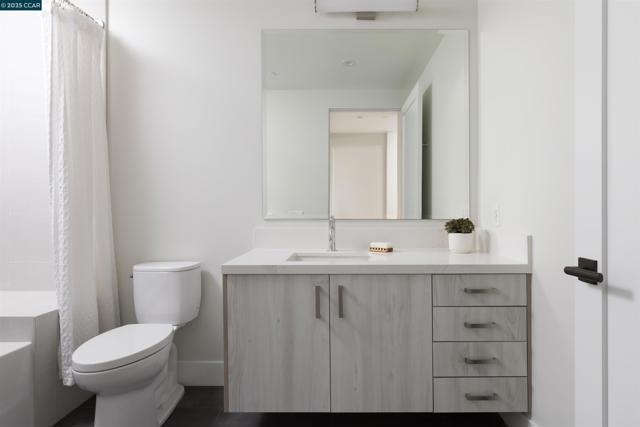 375 W El Pintado Rd, Danville CA: https://media.crmls.org/mediaz/c56c0575-2e5e-49f6-ba17-ead980a88b28.jpg