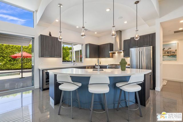 1449 N Via Miraleste, Palm Springs CA: https://media.crmls.org/mediaz/c56c5232-7376-44fd-97b4-7e01cb6b771a.jpg