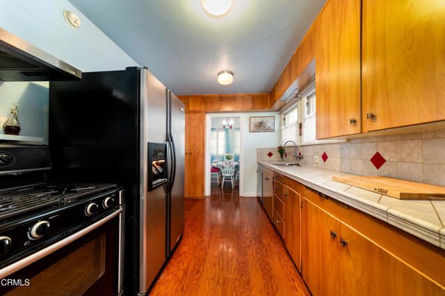 Detail Gallery Image 15 of 35 For 2270 E Orange Grove Bld, Pasadena,  CA 91104 - 3 Beds | 1 Baths