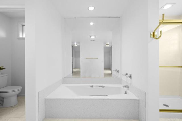 Detail Gallery Image 37 of 66 For 4955 Corlita Court Ct, San Diego,  CA 92122 - 3 Beds | 2/1 Baths