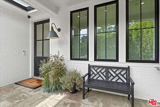 4105 Bellingham Avenue, Studio City CA: https://media.crmls.org/mediaz/c56eb8d8-8c5a-4fd3-8ada-174f9746445d.jpg