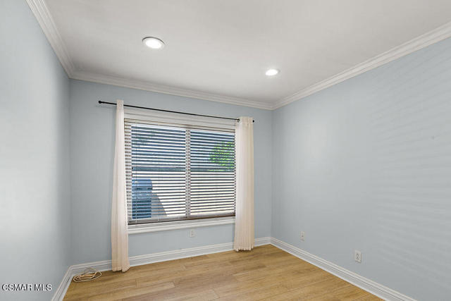 1778 E Avenida De Las Flores, Thousand Oaks CA: https://media.crmls.org/mediaz/c56eefef-a776-48d0-a262-ac22d87b0ef9.jpg