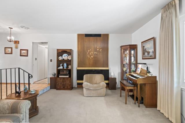 152 Jacinto Way, Sunnyvale CA: https://media.crmls.org/mediaz/c56f40e4-b47f-4a4d-a476-061ae00a1d7f.jpg