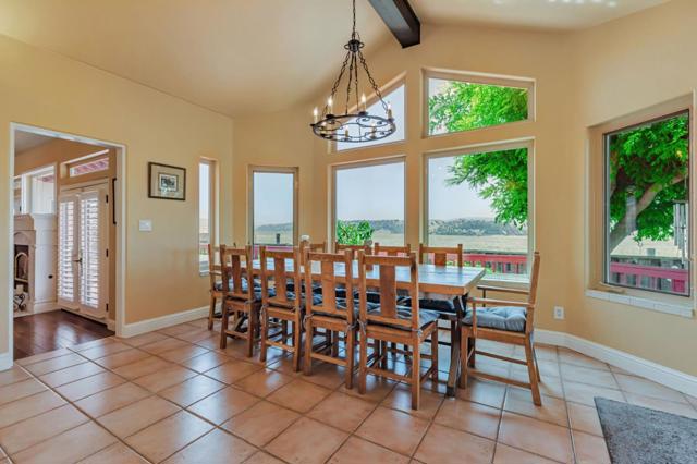 50 Schmidt Court, Hollister CA: https://media.crmls.org/mediaz/c56f84bd-0985-49a1-a083-f0c1aa106870.jpg