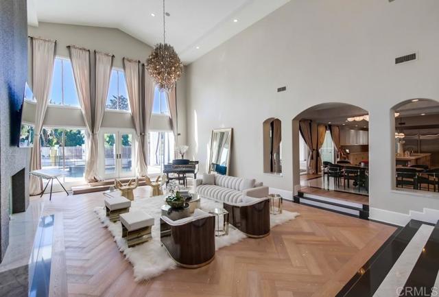 Image 11 of 75 For 7396 Turnberry Court