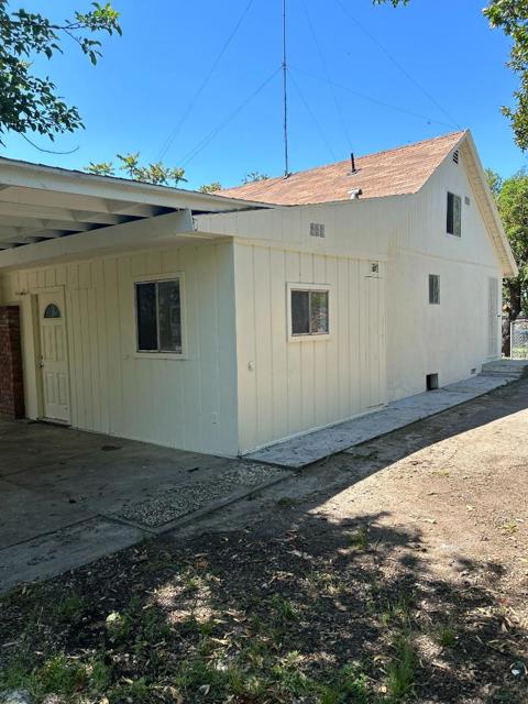 112 E Street, Empire CA: https://media.crmls.org/mediaz/c571704d-cc1d-4efc-aa05-5ffd637d7c48.jpg