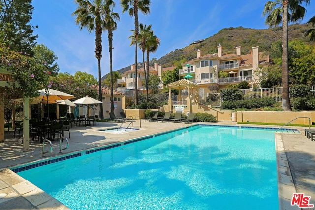 Drew Fenton | 746 Palisades Drive Pacific Palisades CA | MLS: 6794665