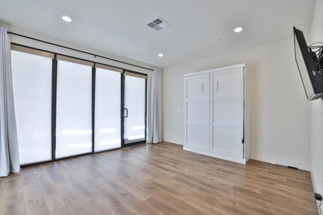 1435 El Camino Real, Santa Clara CA: https://media.crmls.org/mediaz/c571adad-1bb0-490b-bcd5-99da79c5b940.jpg