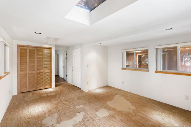 1120 Devonshire Drive, Ocean Beach (San Diego) CA: https://media.crmls.org/mediaz/c57306d5-b66d-45fe-a954-bca9f3051cd1.jpg