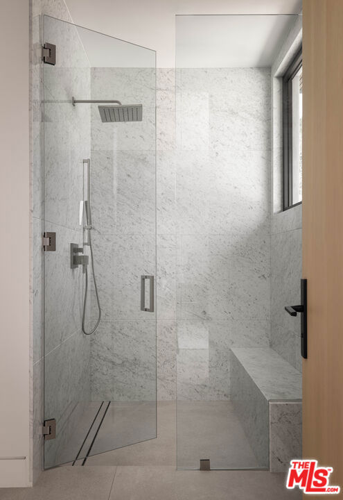 23917 Malibu Road, Malibu CA: https://media.crmls.org/mediaz/c5732dc1-3884-4d53-b446-4a3ccbd02994.jpg