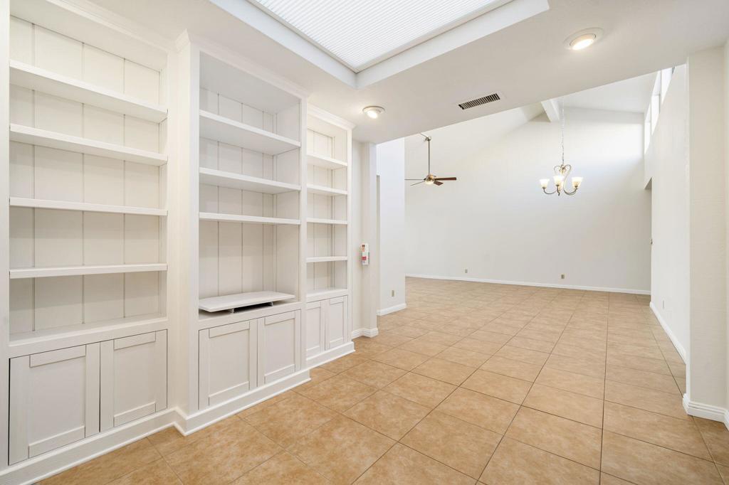 MLS #219139618DA image #7