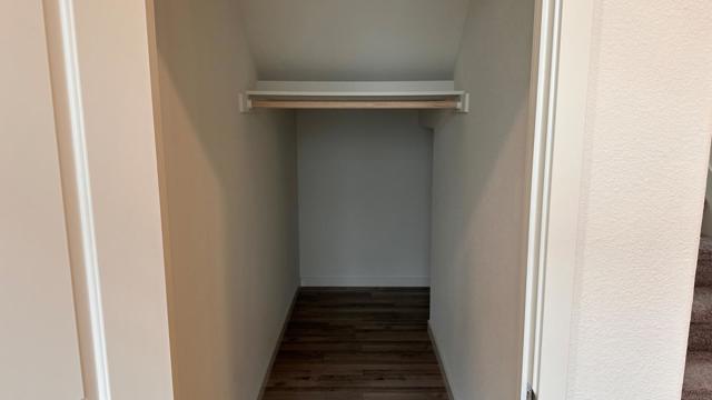 2817 Earthened Walk, Sacramento CA: https://media.crmls.org/mediaz/c5752942-5db0-4af2-bc77-3fbf1f91e5f8.jpg