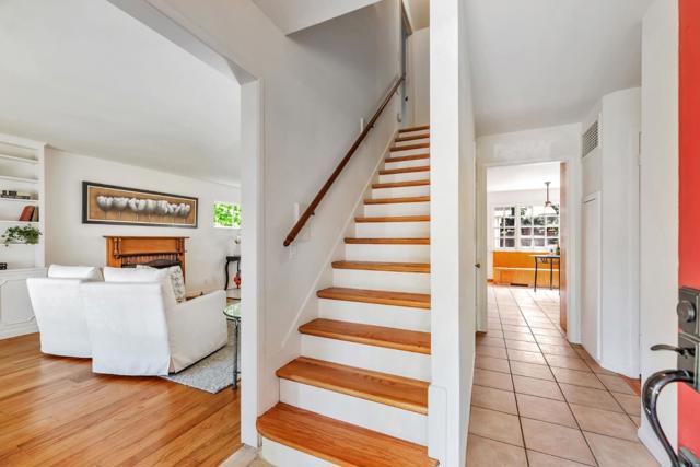 632 Saint Claire Drive, Palo Alto CA: https://media.crmls.org/mediaz/c577d4e1-2655-4ca3-a075-c4449204ba72.jpg