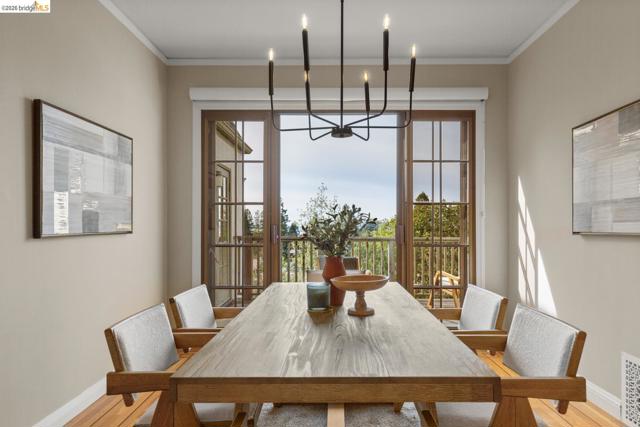 Image 9 of 30 For 22 Windsor Ave