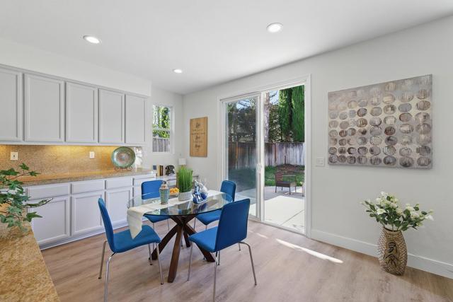 2342 Winchester Loop, Discovery Bay CA: https://media.crmls.org/mediaz/c57929b1-e929-434a-a37b-069b7f11a6c1.jpg