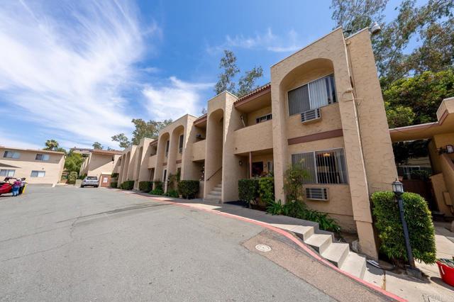 Detail Gallery Image 26 of 35 For 3557 Kenora Dr. #15,  Spring Valley,  CA 91977 - 1 Beds | 1 Baths
