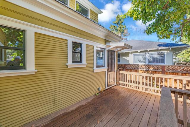 333 Waverley Street, Palo Alto CA: https://media.crmls.org/mediaz/c5796be4-0247-44a5-855a-ca45172fb274.jpg