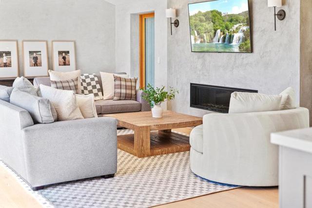 18290 Cochrane Road, Morgan Hill CA: https://media.crmls.org/mediaz/c57a5605-247d-4ba2-92f7-84ab8a1a07e8.jpg