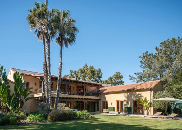 2665 Idle Hour Lane, La Jolla CA: https://media.crmls.org/mediaz/c57b9e8d-f10f-4d3e-b4e7-20d7694fba84.jpg