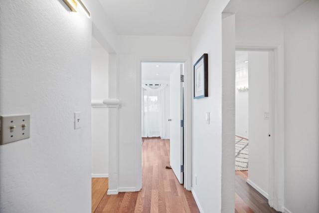441 W Macarthur Boulevard, Oakland CA: https://media.crmls.org/mediaz/c57bf63c-1104-434d-bc5b-dab4be8eb798.jpg