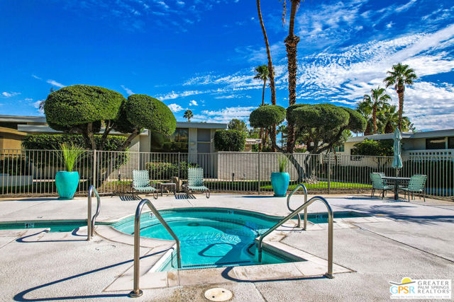 130 W Racquet Club Road, Palm Springs CA: https://media.crmls.org/mediaz/c57bf760-e2ac-4e28-82cd-e784dc63d8ce.jpg