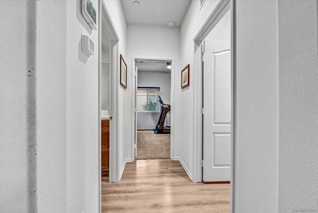 441 Ventasso Way, Fallbrook CA: https://media.crmls.org/mediaz/c57f7c2a-d001-4dc5-94e5-e964b55c50c3.jpg