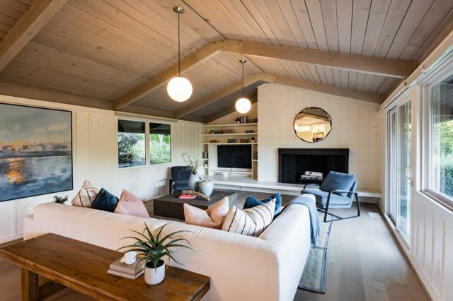 835 La Honda Road, Woodside CA: https://media.crmls.org/mediaz/c581288b-66ce-4b84-922f-be84f179dfca.jpg
