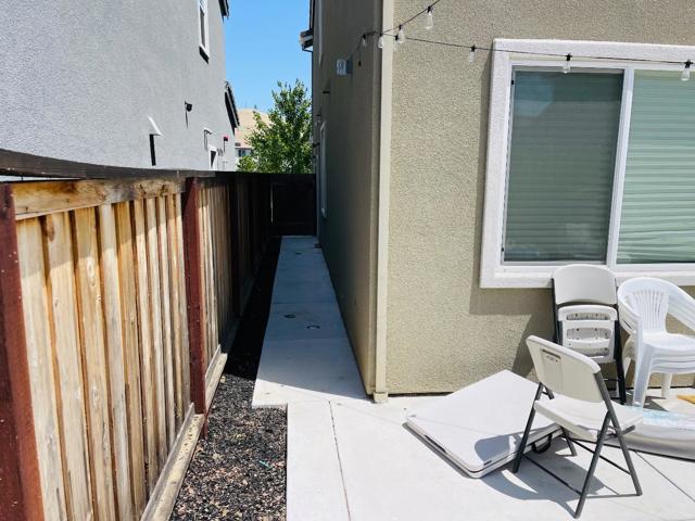 2749 Ambrosia Way, Fairfield CA: https://media.crmls.org/mediaz/c5819205-b365-4bc3-bc8c-bc83f58207da.jpg
