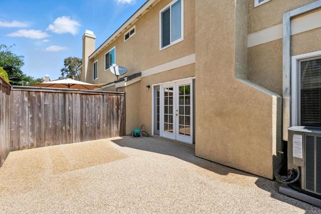 3707 Caminito Carmel, San Diego CA: https://media.crmls.org/mediaz/c581ce4f-cc35-4b18-9998-3c4bcbabaa6d.jpg