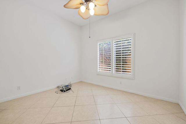 Image 28 of 49 For 79940 Hancock Court